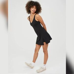 Offline by Aerie Real Me Active Dress with Shorts - Size XS, Black, NWOT
